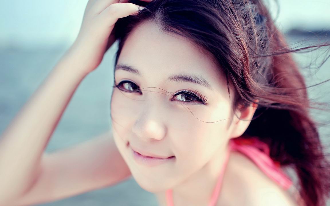 女人露p毛视频·www:9星霸体诀最新,探索女性之美，当代审美趋势下的新视角与争议话题