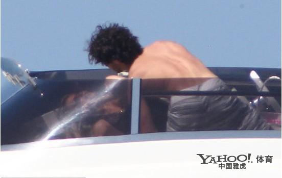 性饥渴少妇AV无码毛片:02-11-20-24-43-45U：13,色情内容是不合法的，违反我国相关的法律法规。我们应该遵守法律和道德准则，远离色情内容。如果您有其他有益身心的娱乐需求，可以寻找一些正规的平台或文化活动，例如观看电影、参加体育运动，以丰富您的生活。