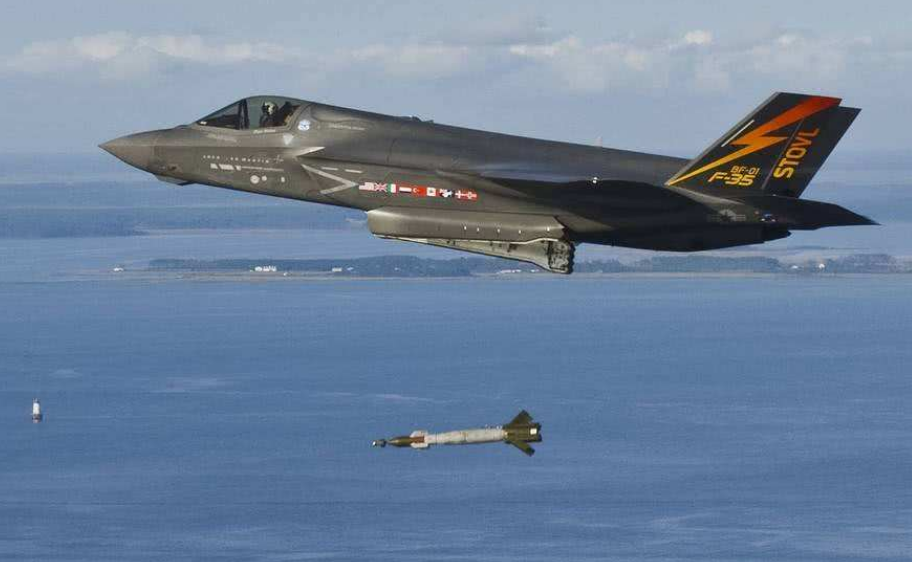 国产精品国产AV片国产:03-12-15-20-35-43R：03,国产精品影视文化，探索国产AV片的魅力与变迁