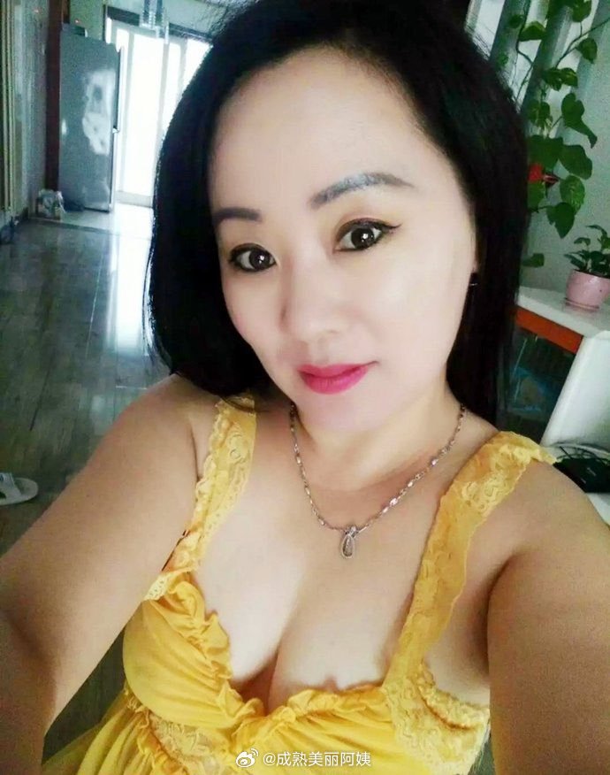 无码人妻丰满熟妇区五十路在线:11-19-28-31-37-40W:01,探索在线平台的无码人妻丰满熟妇区,深度解析与多元视角 无码人妻丰满熟妇区五十路在线:11-19-28-31-37-40W:01,探索在线平台的无码人妻丰满熟妇区,深度解析与多元视角