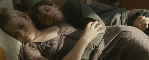 乱人伦人妻中文字幕:24-26-32-34-35-41M：04,乱人伦人妻背后的故事，深度探讨与反思