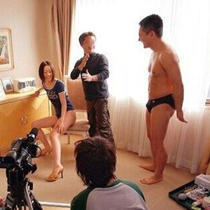 久久精品国产亚洲av电影 :21-22-28-33-39-42A：13,久久精品国产亚洲AV电影，探索与赏析