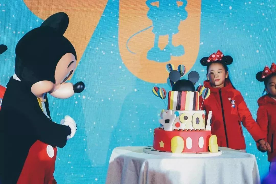 狠狠色噜噜狠狠狠777米奇:05-08-29-30-37-46H：10,狠狠色噜噜的世界，米奇与神秘数字串的奇幻之旅 05-08-29-30-37-46H，10