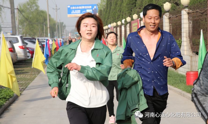 伊人激情AV一区二区三区:02-14-19-34-37-43Q：44,伊人激情，探索一、二、三区的魅力与故事（02-14-19-34-37-43Q与44的神秘面纱）