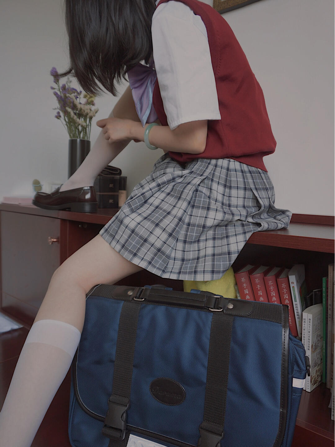 国产亚洲制服免视频:07-15-20-34-35-42B:20,国产亚洲制服免视频,探索与赏析 国产亚洲制服免视频:07-15-20-34-35-42B:20,国产亚洲制服免视频,探索与赏析