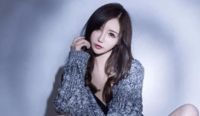 YY111111少妇影院免费观看:06-11-32-37-42-43X：24,探索YY111111少妇影院，免费观看的魅力与规范