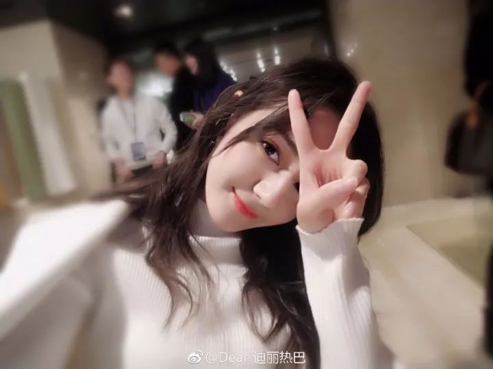 自拍日韩亚洲一区在线:13-16-28-29-42-47R：03,探索亚洲日韩自拍风尚，在线区域与独特魅力的交汇