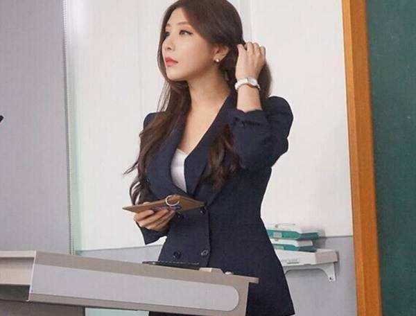 精品人妻码一区二区三区:14-16-20-22-34-45E：03,探索精品人妻码的魅力，一区、二区、三区的独特体验