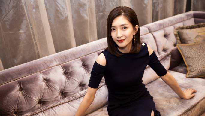 人妻熟妇乱又伦精品无码专区:03-08-36-40-41-44A：08,人妻熟妇的伦理边界与文化的反思，探索真实的自我与社会的规范